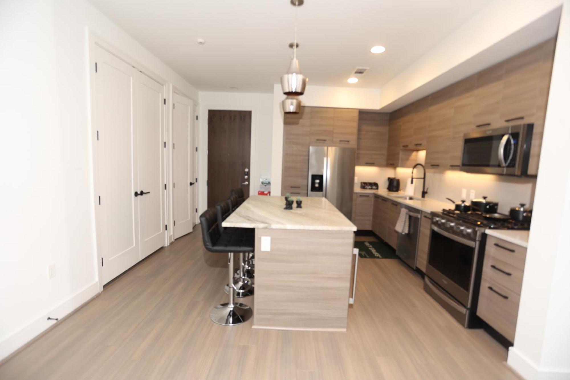 Houston'S Downtown Oasis Aparthotel Bagian luar foto